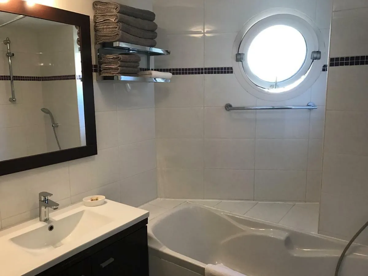 Apartment Villa Lina Bandol France